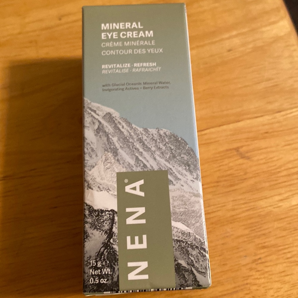 Nena Mineral Eye Cream